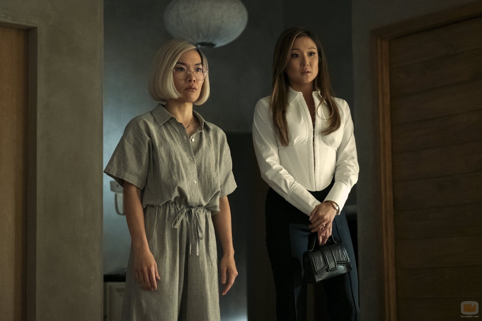 Ali Wong y Ashley Park en el 1x06 de 'BEEF'