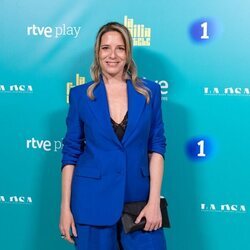 Lucrecia Mangialavori posa en la presentación de 'La familia de la tele'