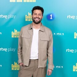 Javier de Hoyos posa en la presentación de 'La familia de la tele'