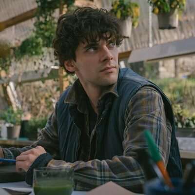 Álvaro Rico en la temporada 1 y el capítulo 02 de 'El jardinero'