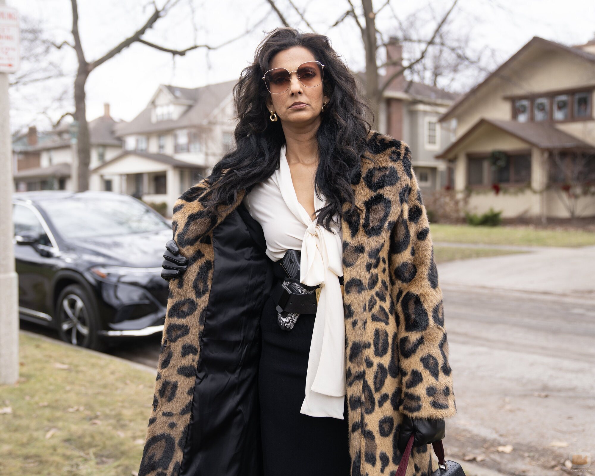Poorna Jagannathan en 1x02 'Chicos mortales' de 'Deli Boys'
