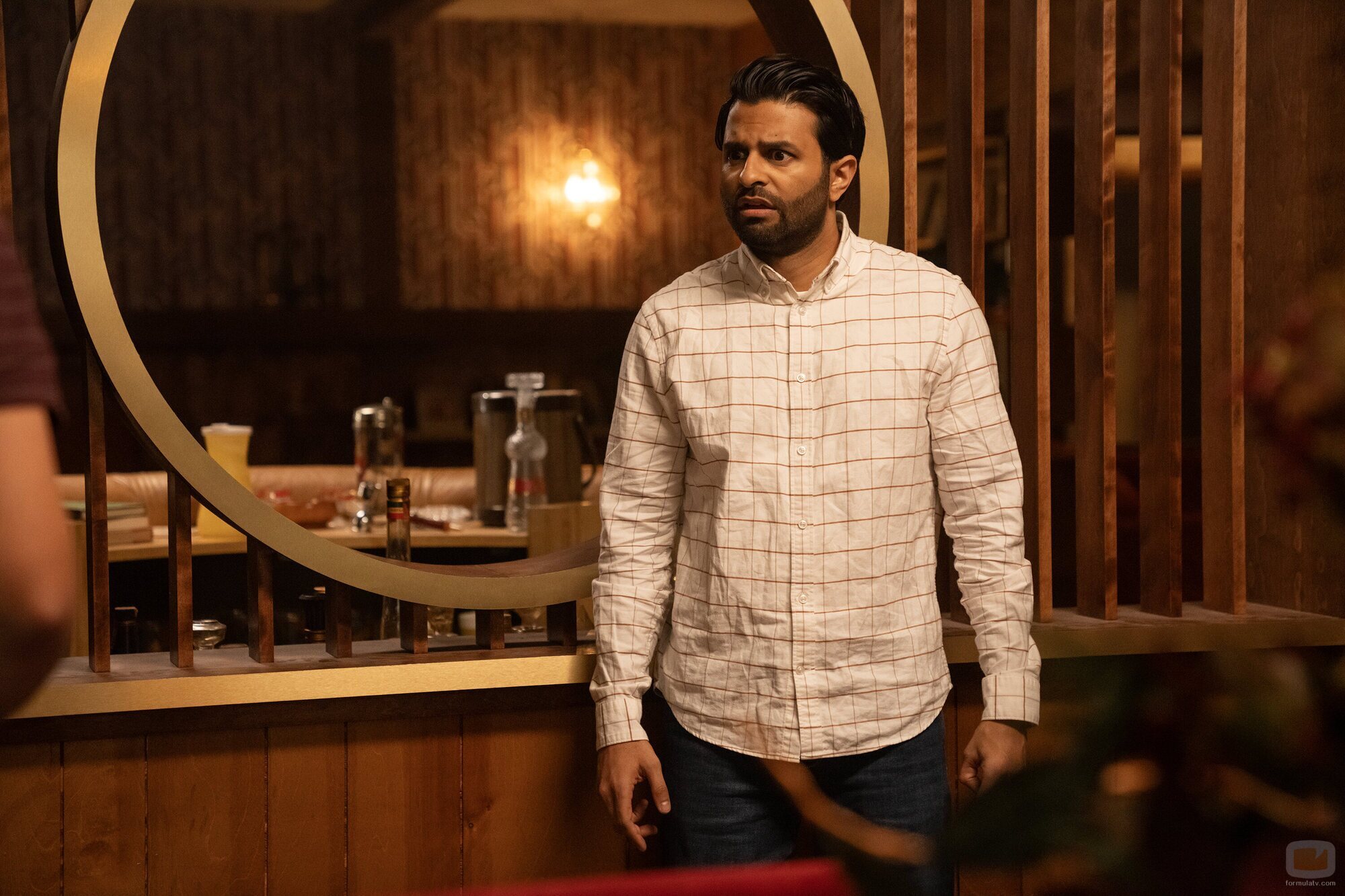 Asif Ali en la temporada 1 y el capítulo 02 de 'Deli Boys'