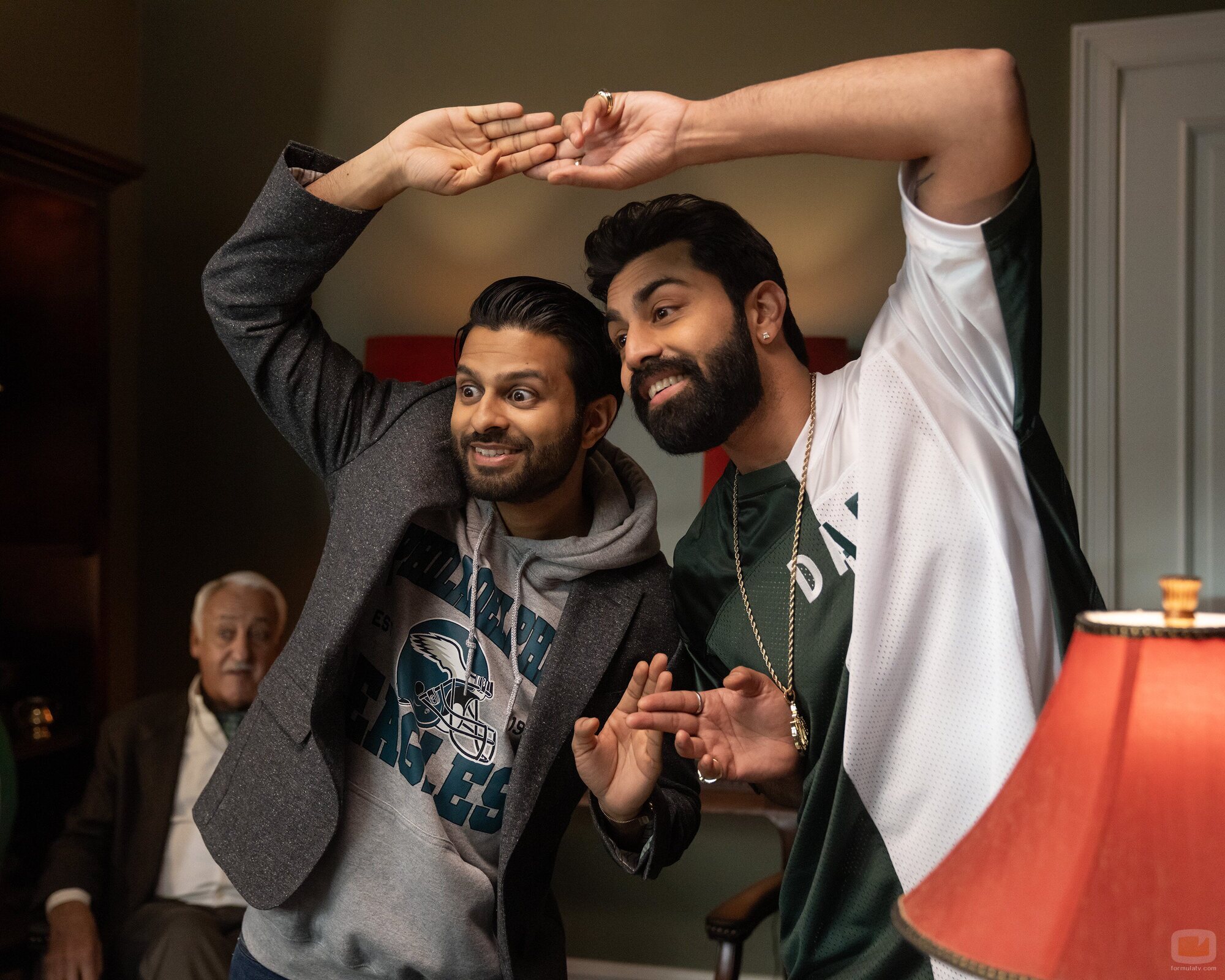 Asif Ali y Saagar Shaikh en el 1x05 de 'Deli Boys'
