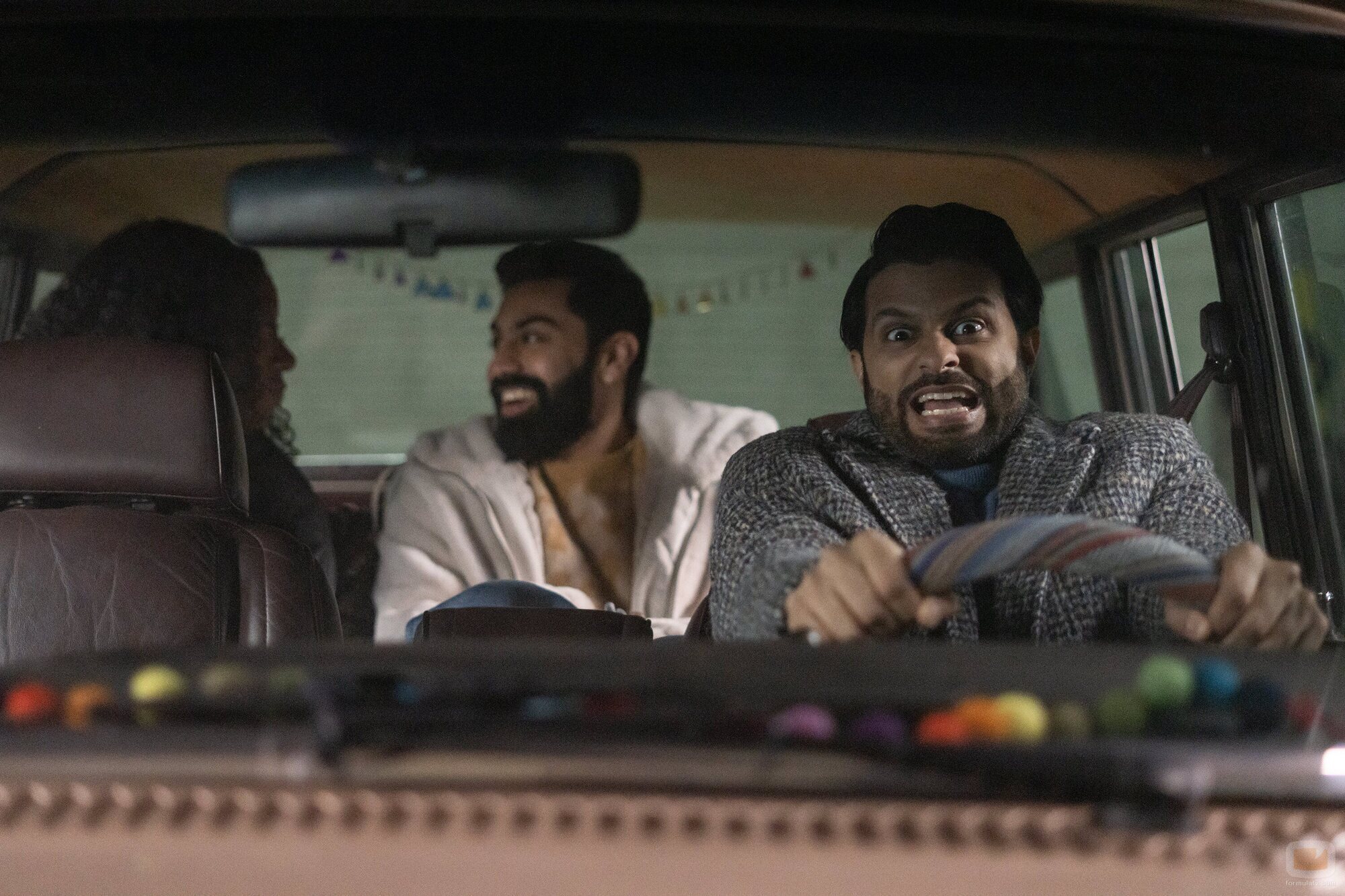 Asif Ali y Saagar Shaikh en el 1x08 de 'Deli Boys'