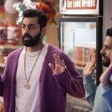 Asif Ali y Saagar Shaikh en 'Chicos con suerte' de 'Deli Boys'