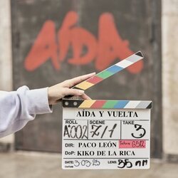 Claqueta del rodaje de la película 'Aída y vuelta'