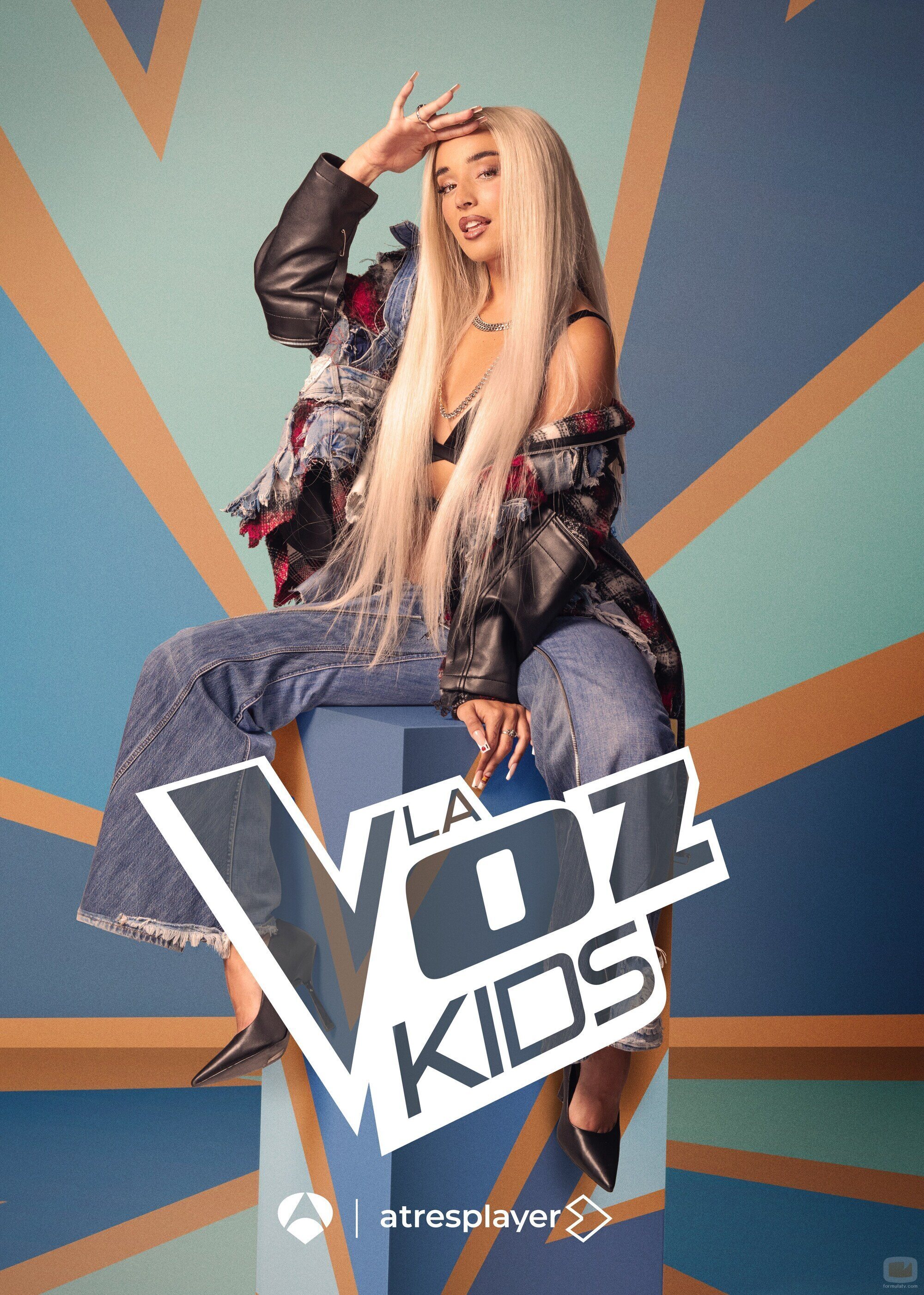 Lola Índigo posa para 'La Voz Kids' 