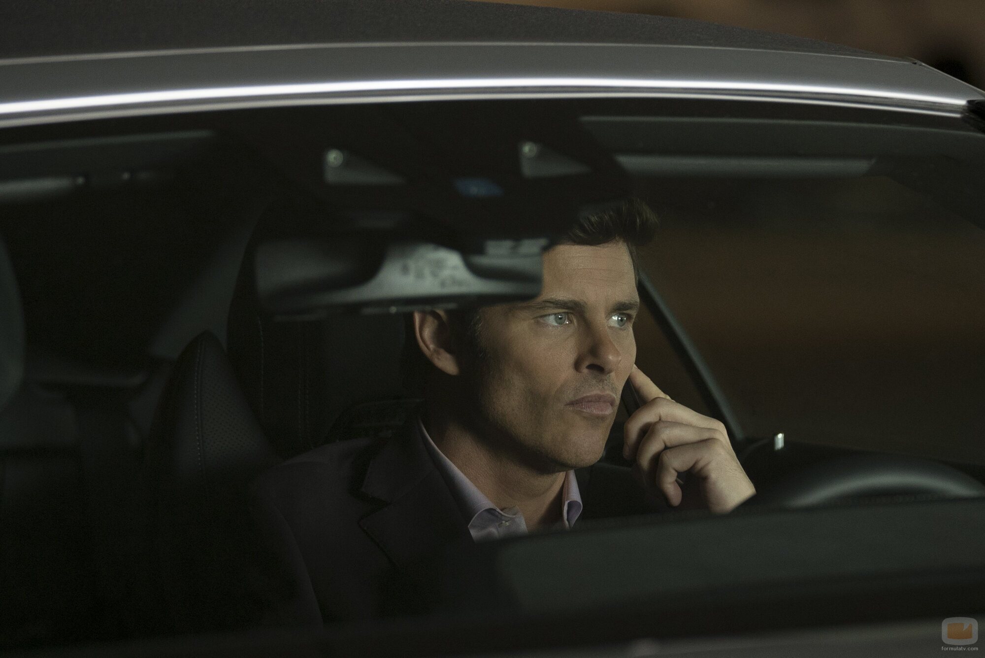 James Marsden en el 1x10 de 'Dead to Me'