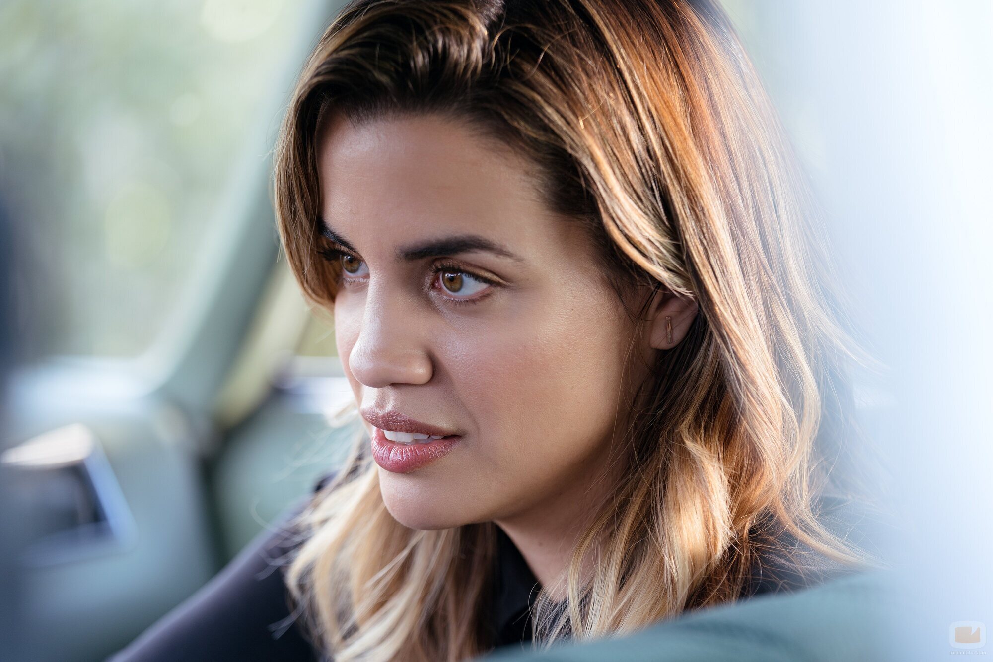 Natalie Morales en el 2x06 de 'Dead to Me'