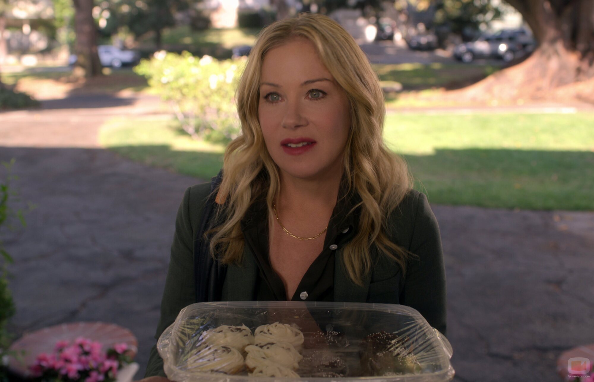 Christina Applegate en el 2x06 de 'Dead to Me'