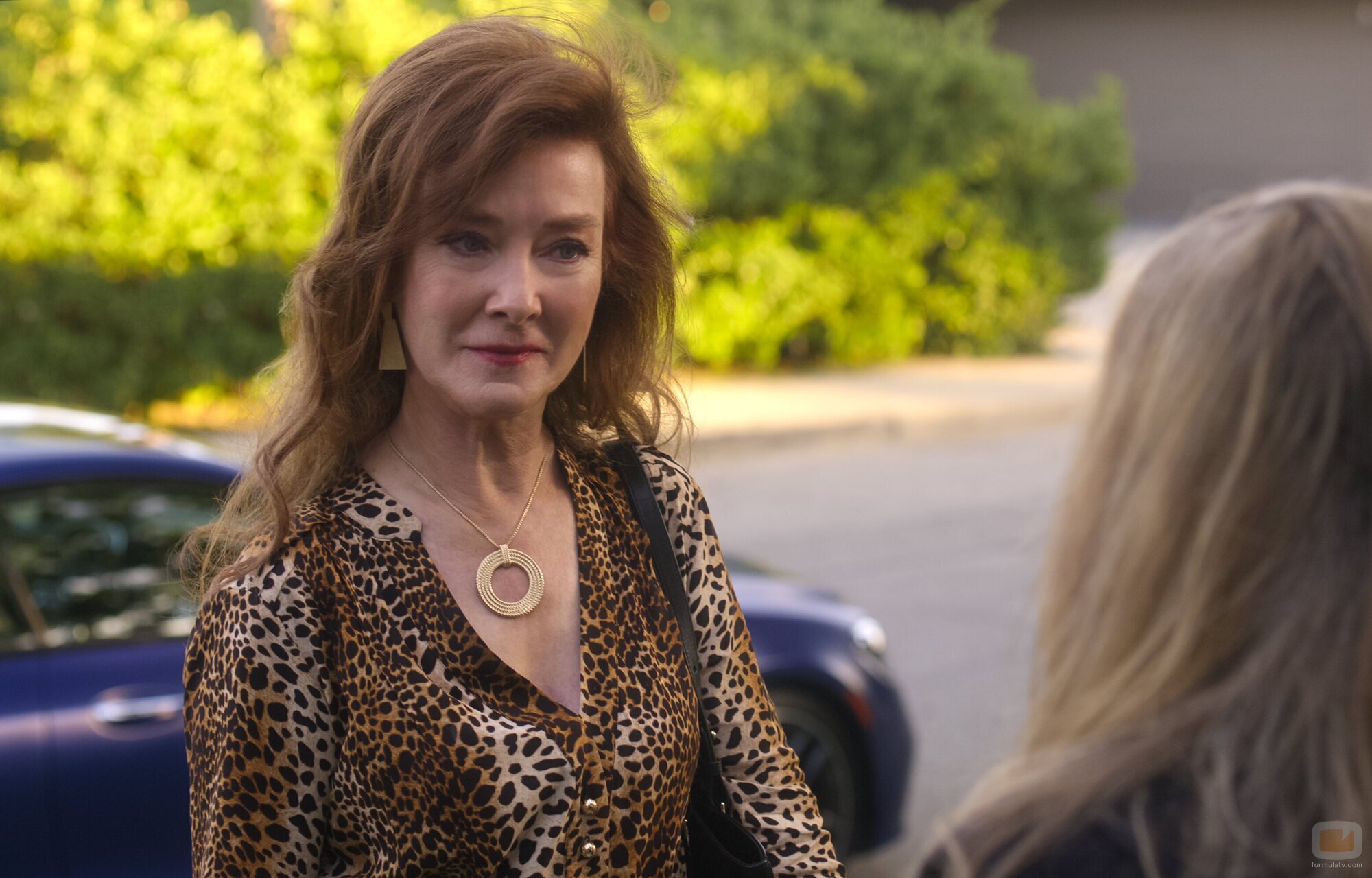 Valerie Mahaffey en la temporada 3 y el capítulo 02 de 'Dead to Me'