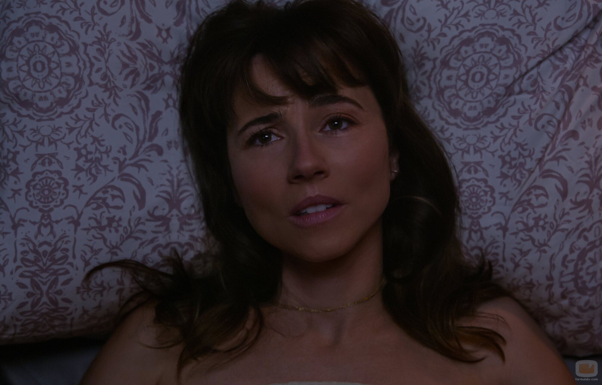 Linda Cardellini en 3x04 '¿Y ahora qué hacemos?' de 'Dead to Me'