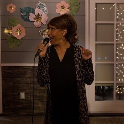 Telma Hopkins en el 3x05 de 'Muertos para mí'