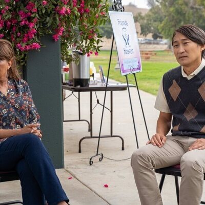 Telma Hopkins en el 3x05 de 'Dead to Me'