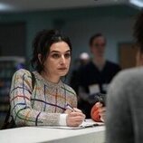 Jenny Slate en el 1x04 de 'Dying for Sex'