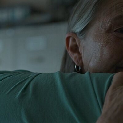 Cherry Jones en el 1x02 de 'Five Days at Memorial'
