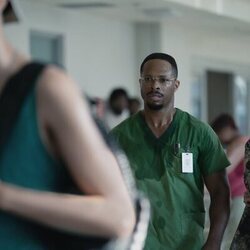 Cornelius Smith Jr. en 1x04 titulado 'Día cuatro' de 'Después del huracán'