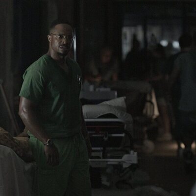Cornelius Smith Jr. en la temporada 1 y el capítulo 04 de 'Después del huracán'
