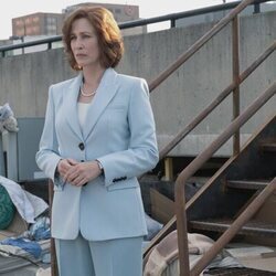 Vera Farmiga en 'Nadie sabe los males que he visto' de 'Five Days at Memorial'