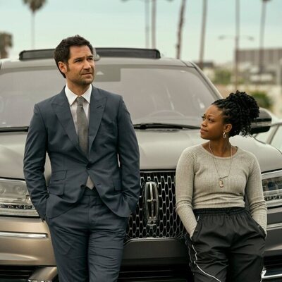 Jazz Raycole y Manuel Garcia-Rulfo en 1x02 titulado 'La pieza mágica' de 'El abogado del Lincoln'