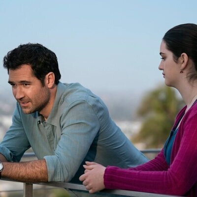 Neve Campbell y Manuel Garcia-Rulfo en el 1x10 de 'The Lincoln Lawyer'