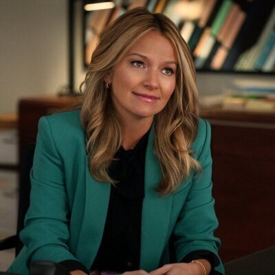 Becki Newton en el 2x02 de 'El abogado del Lincoln'