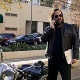 Angus Sampson en Capítulo 2 titulado 'Obligaciones' de 'El abogado del Lincoln'