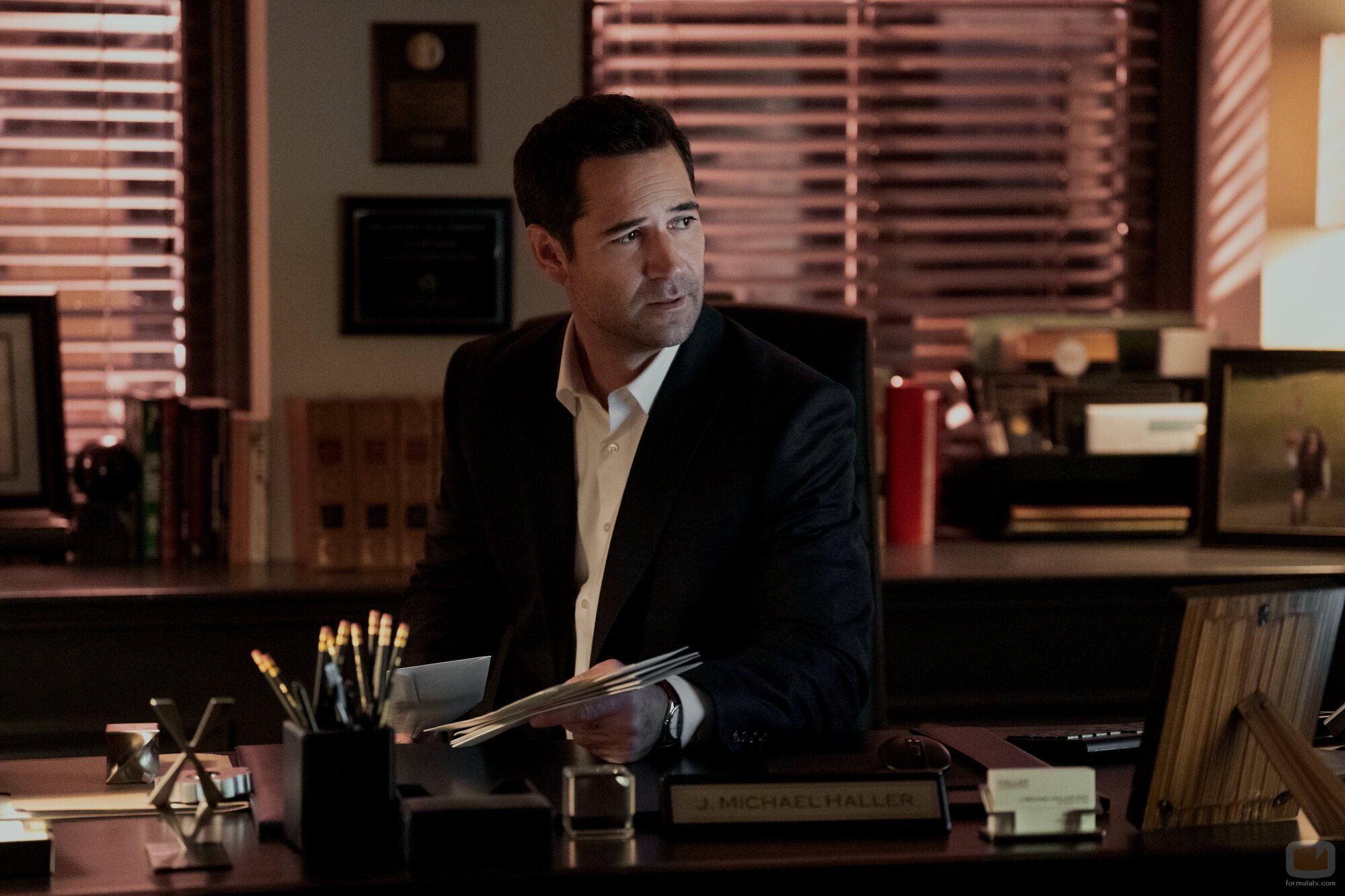 Manuel Garcia-Rulfo en el 2x03 de 'The Lincoln Lawyer'