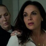 Lana Parrilla en el 2x03 de 'El abogado del Lincoln'