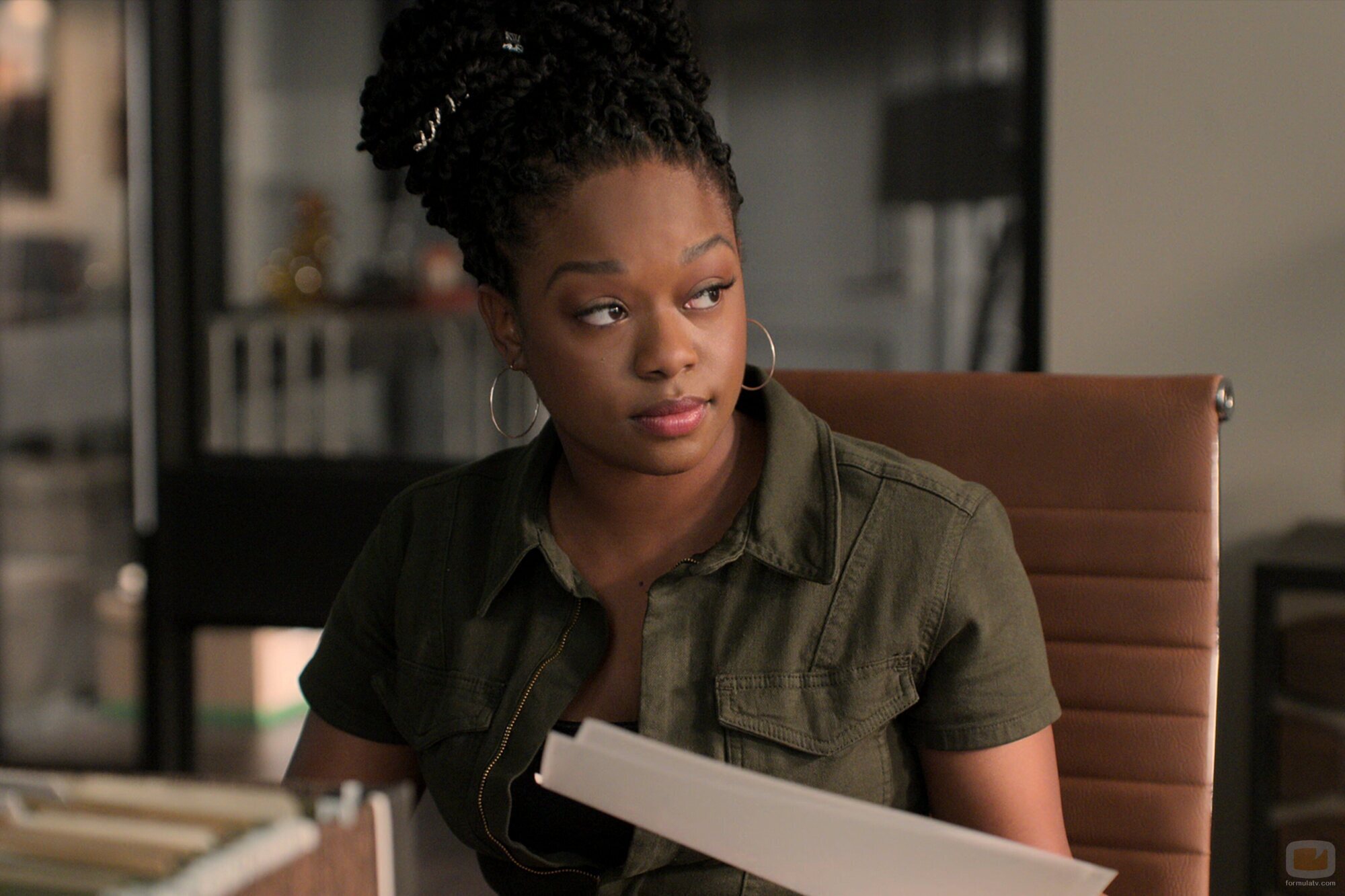 Jazz Raycole en el 2x04 de 'The Lincoln Lawyer'