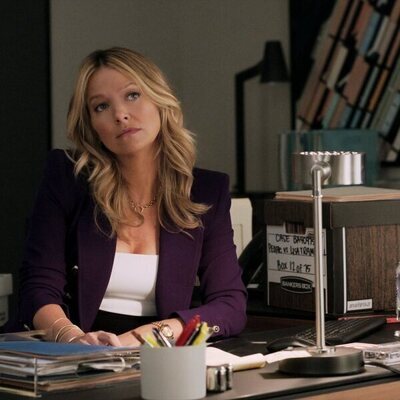 Becki Newton en 2x04 titulado 'Pruebas' de 'El abogado del Lincoln'