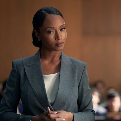Yaya DaCosta en 2x07 titulado 'Cui bono' de 'El abogado del Lincoln'
