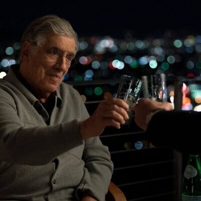 Elliott Gould en 'Cui bono' de 'El abogado del Lincoln'