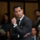 Manuel Garcia-Rulfo en la temporada 2 y el capítulo 08 de 'El abogado del Lincoln'