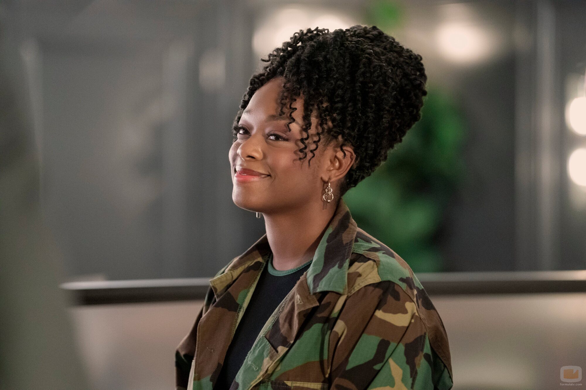 Jazz Raycole en el 3x01 de 'The Lincoln Lawyer'