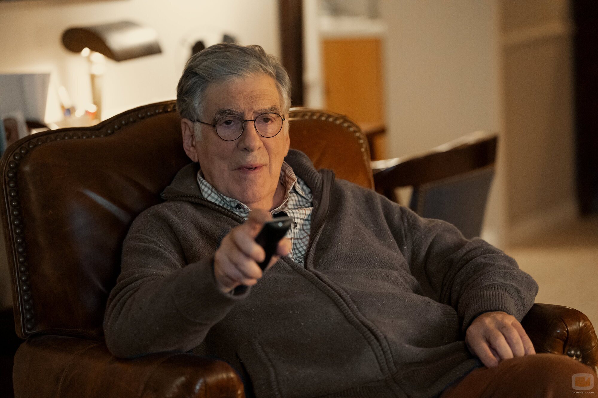 Elliott Gould en Capítulo 4 titulado 'Puntos muertos del pasado' de 'El abogado del Lincoln'