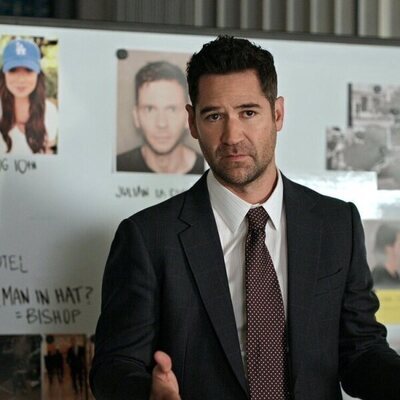 Manuel Garcia-Rulfo en el 'Lo que pasa en Victorville' de 'The Lincoln Lawyer'