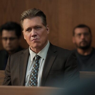 Holt McCallany en el 'Hombre misterioso' de 'The Lincoln Lawyer'