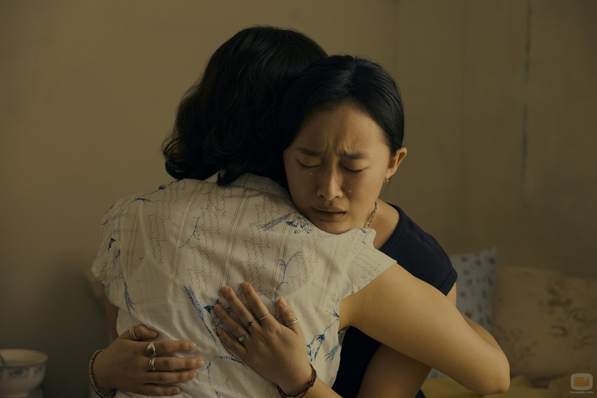 Ji-young Yoo en el 1x06 de 'Expats'