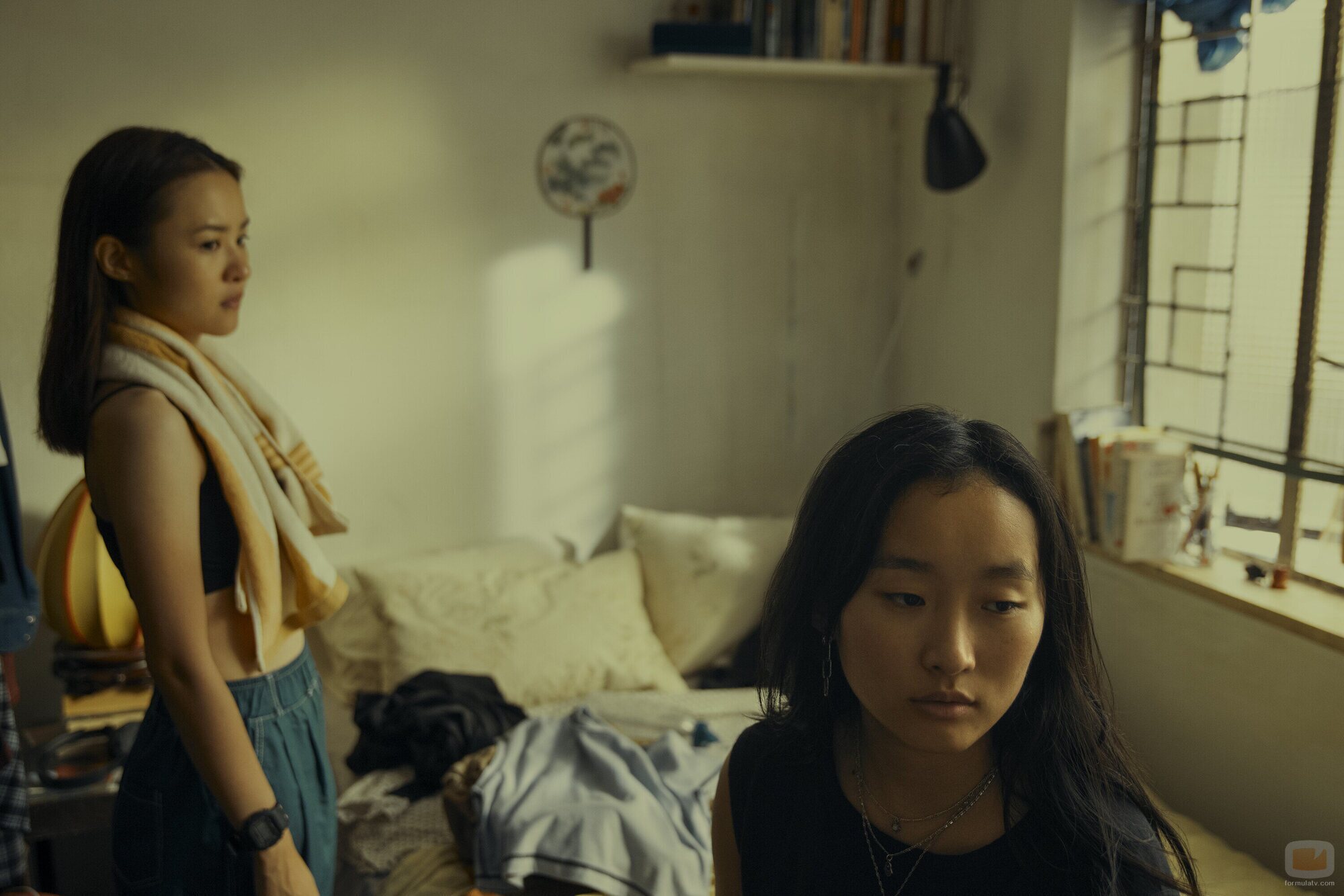 Escena de Ji-young Yoo en 'Hogar' de 'Expatriadas'