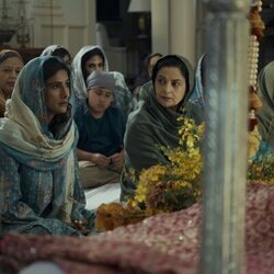 Imagen de Sarayu Blue en Capítulo 6 titulado 'Hogar' de 'Expatriadas'