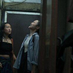 Ji-young Yoo en el 1x05 de 'The Expatriates'