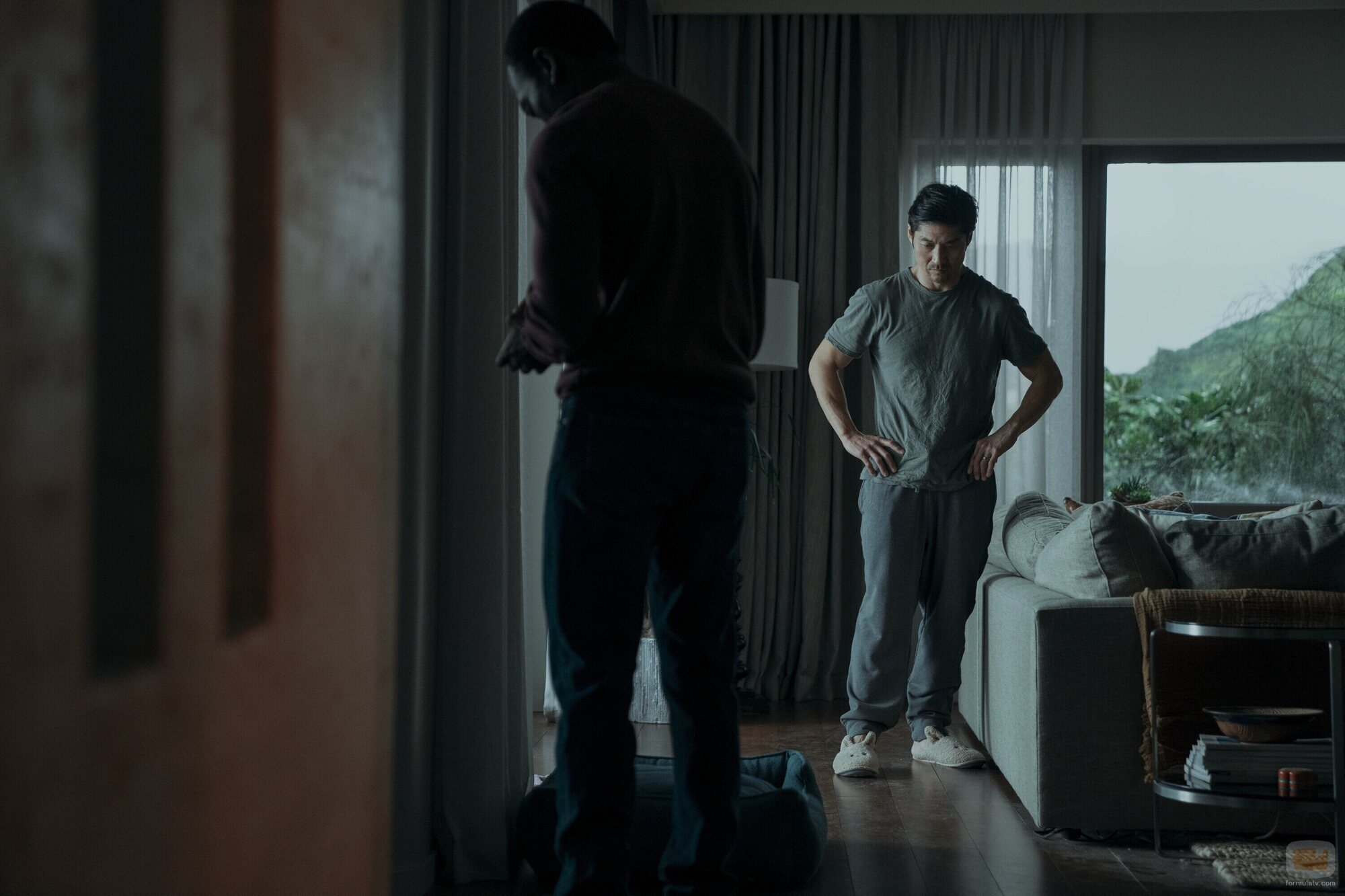 Brian Tee en el 1x05 de 'Expats'