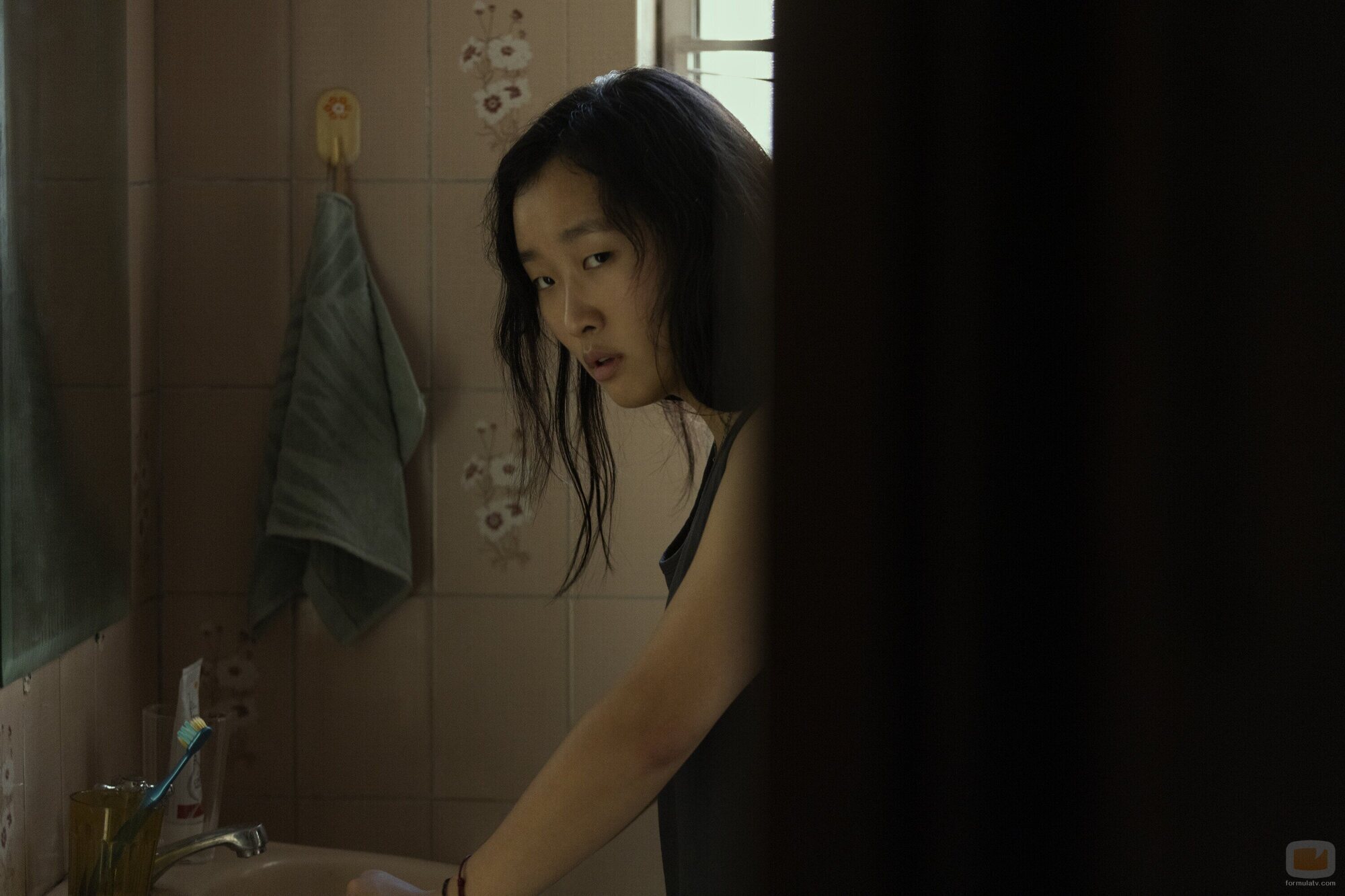 Ji-young Yoo en 1x04 titulado 'El continente' de 'Expatriadas'
