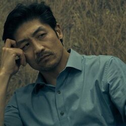 Brian Tee en Capítulo 4 titulado 'El continente' de 'Expatriadas'