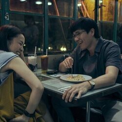 Escena de Ji-young Yoo en 'Mid-Levels' de 'Expatriadas'