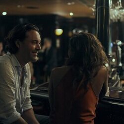 Jack Huston en la temporada 1 y el capítulo 03 de 'Expatriadas'