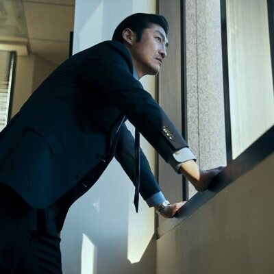 Brian Tee en 'Mid-Levels' de 'Expats'
