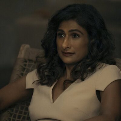 Sarayu Blue en 'Mongkok' de 'Expatriadas'