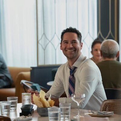 Manuel Garcia-Rulfo en el 3x03 de 'The Lincoln Lawyer'